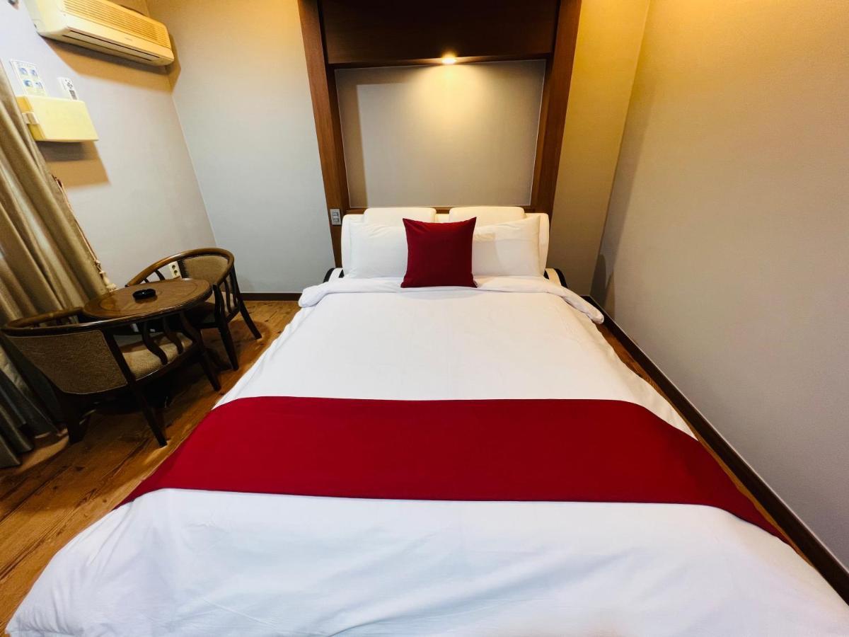 Sweet Hotel Csedzsu Kültér fotó