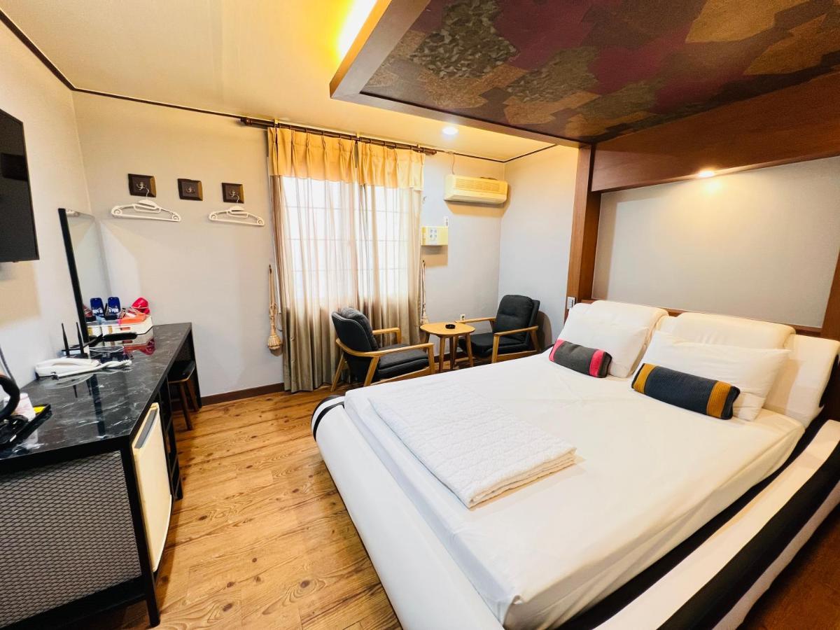 Sweet Hotel Csedzsu Kültér fotó